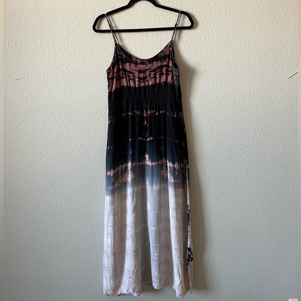 Moon & Sky Tie Die Midi Dress - Picture 4 of 6